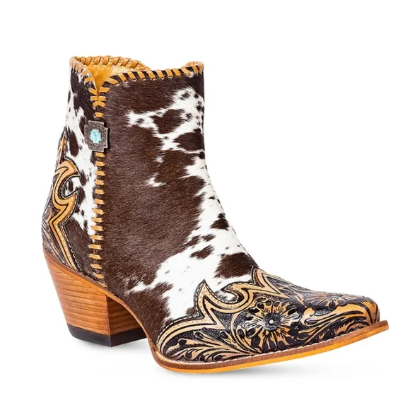 Western hand tooled cowhide ankle boots! (W-10) NWOT
